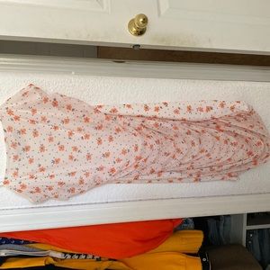 Floral scrunch dress